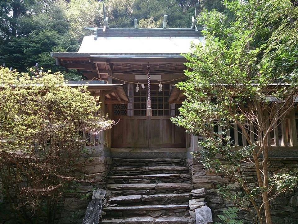 Takatsumi Shrine (Uenomiya)