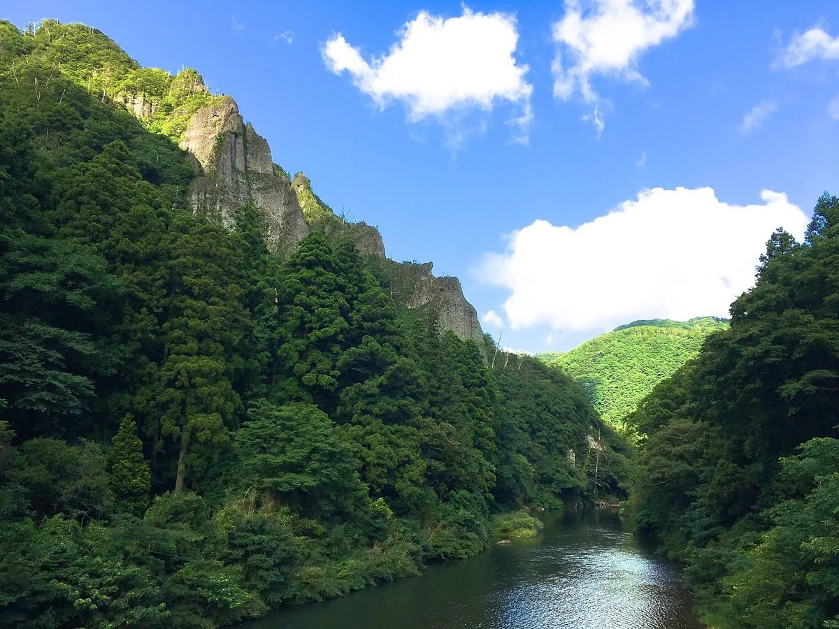 Tachikue Valley