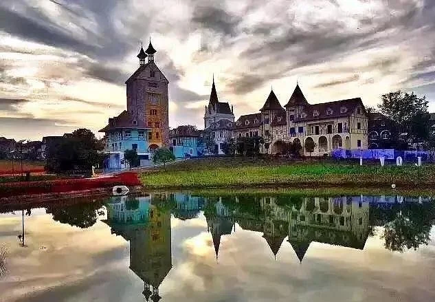 France Town