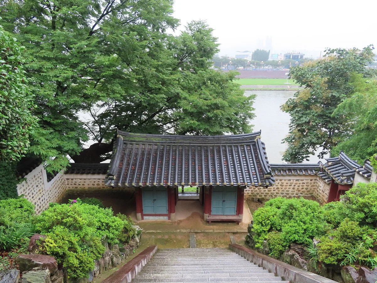 Aranggak Pavilion