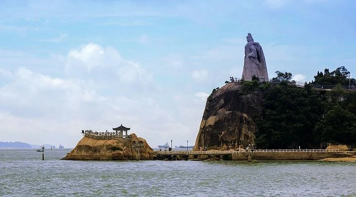 Xiamen Guankou Wanbaoshan Sightseeing Orchard