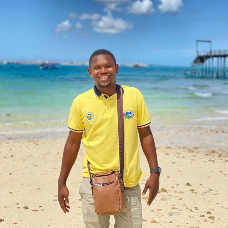 Mussa Tour Guide
