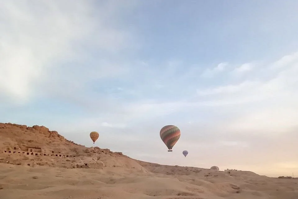 hot air balloon in luxor