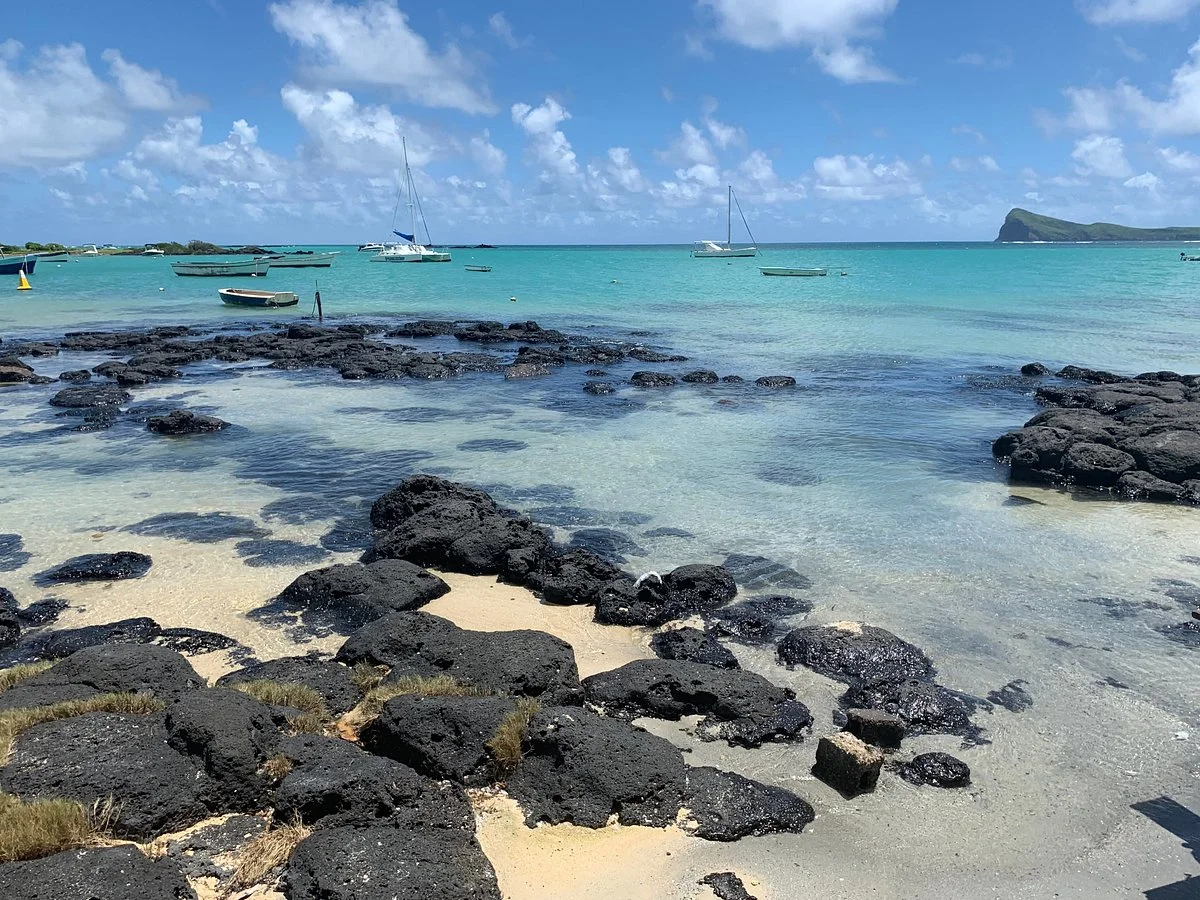 Anse La Raie Beach