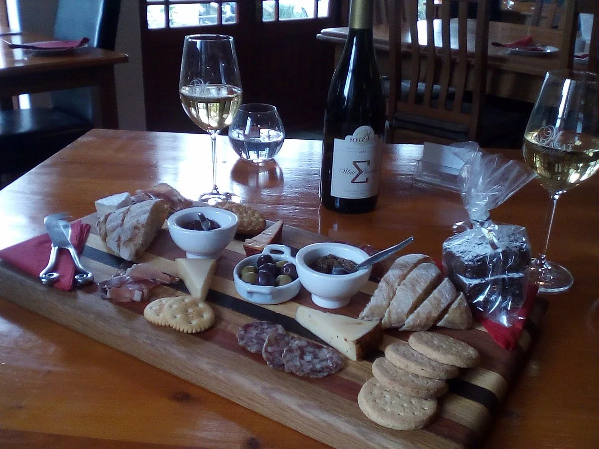 Mellasat Vineyards