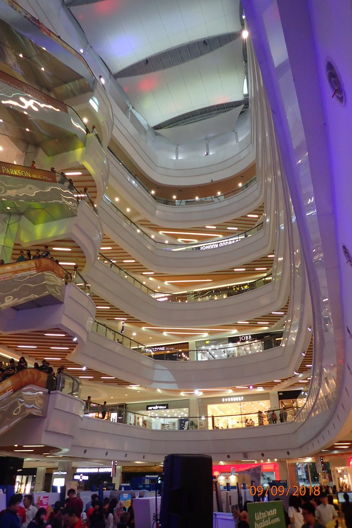 Center Point Mall