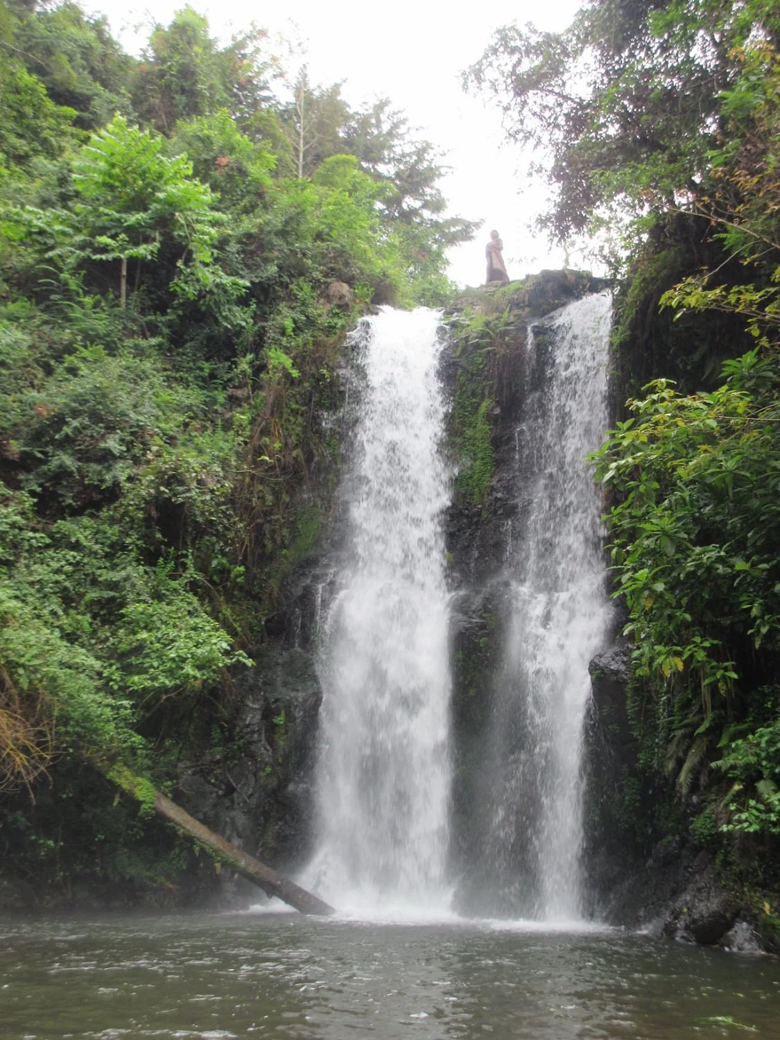 Ndoro Waterfall