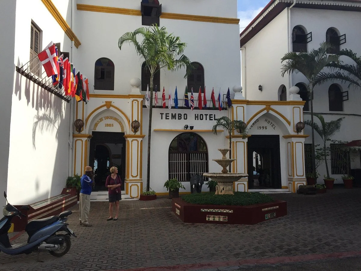 Kilele Square