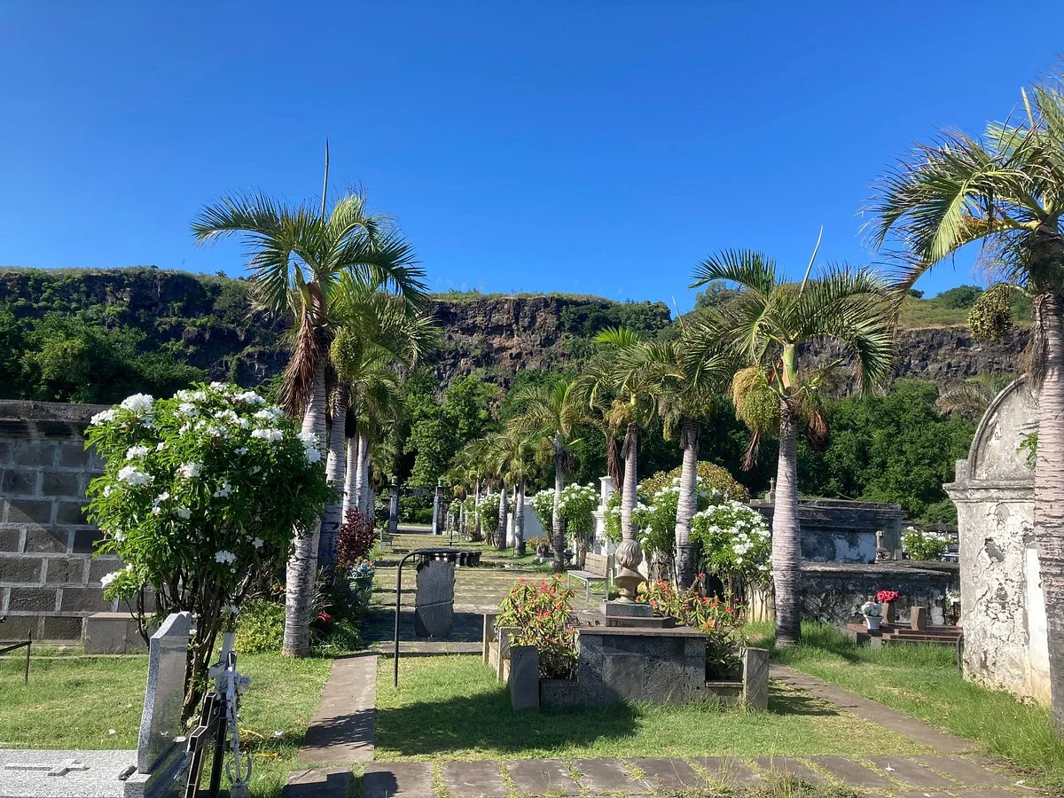Saint Paul Marine Cemetery