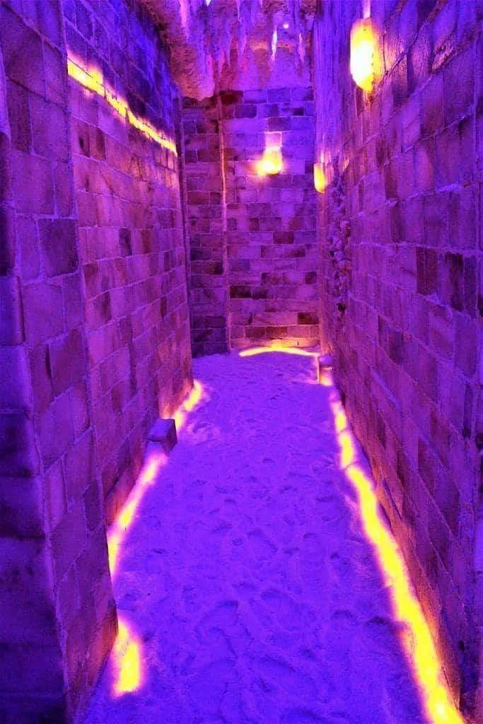 Phi Salt Cave