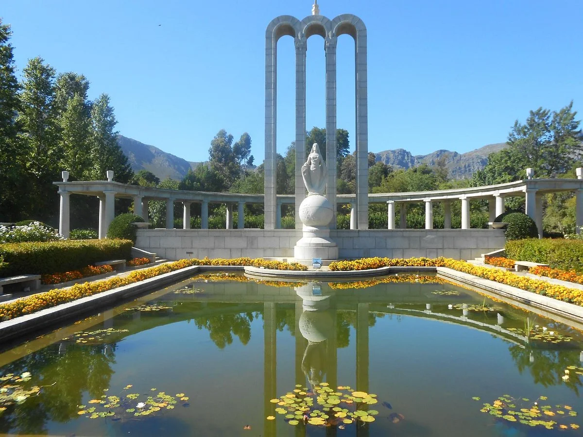 The Huguenot Memorial Monument