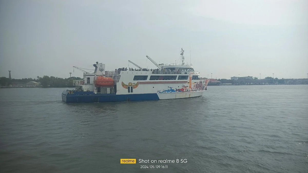Ernakulam — Fort Cochin Ferry