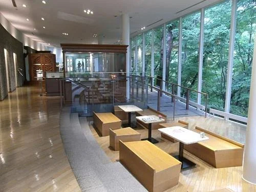 Gumma Glass Art Museum