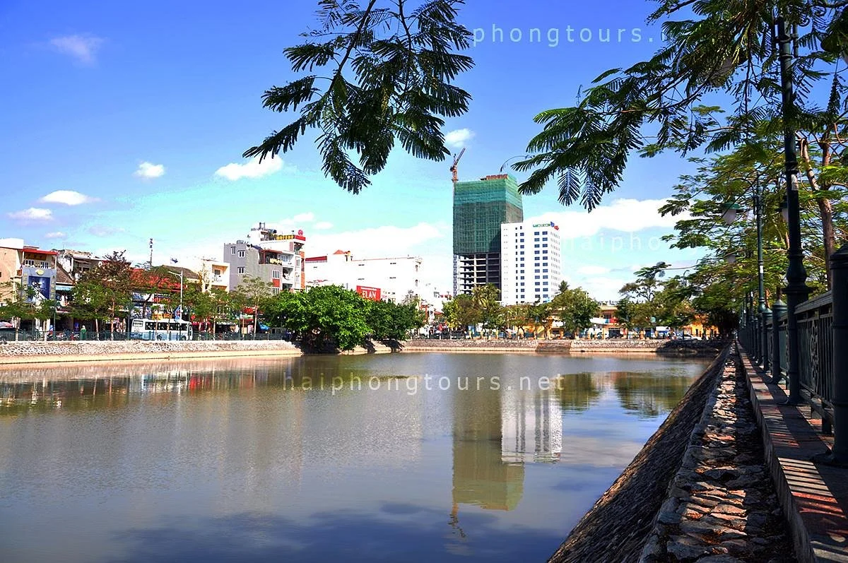 Tam Bac Lake