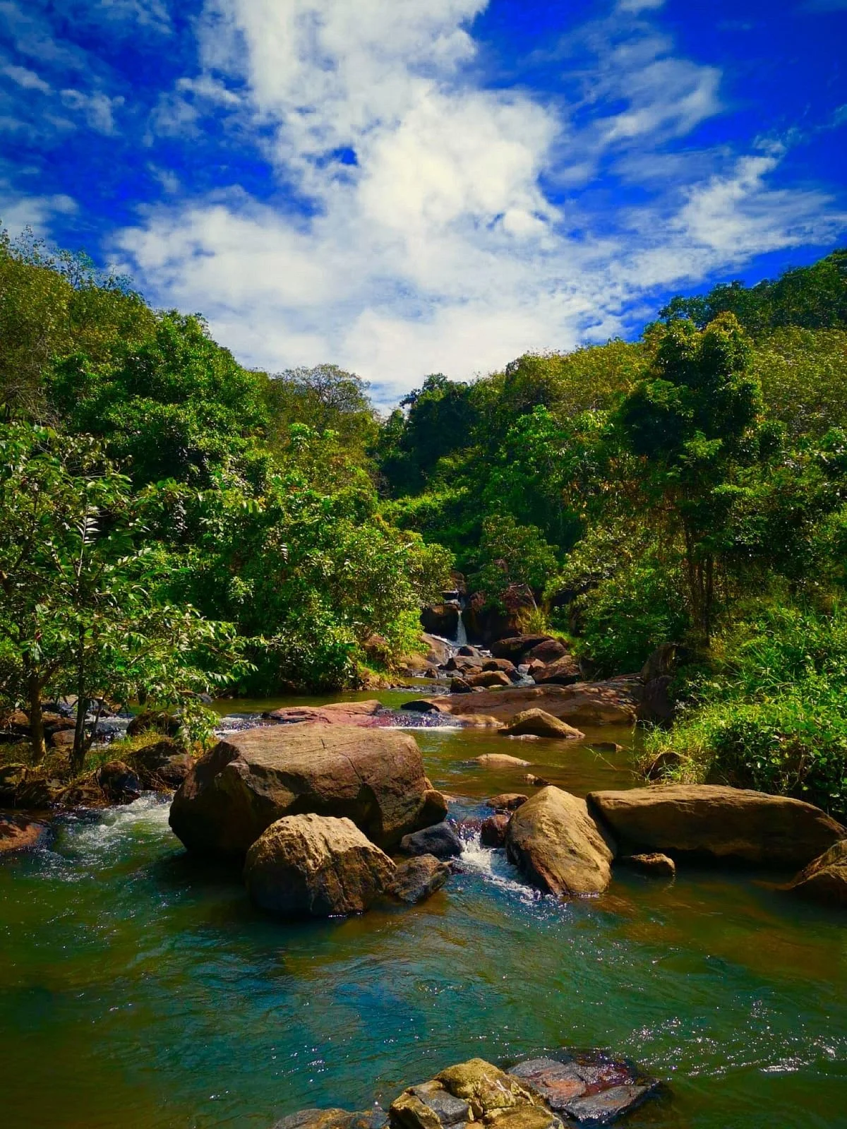 Thudugala Ella waterfall