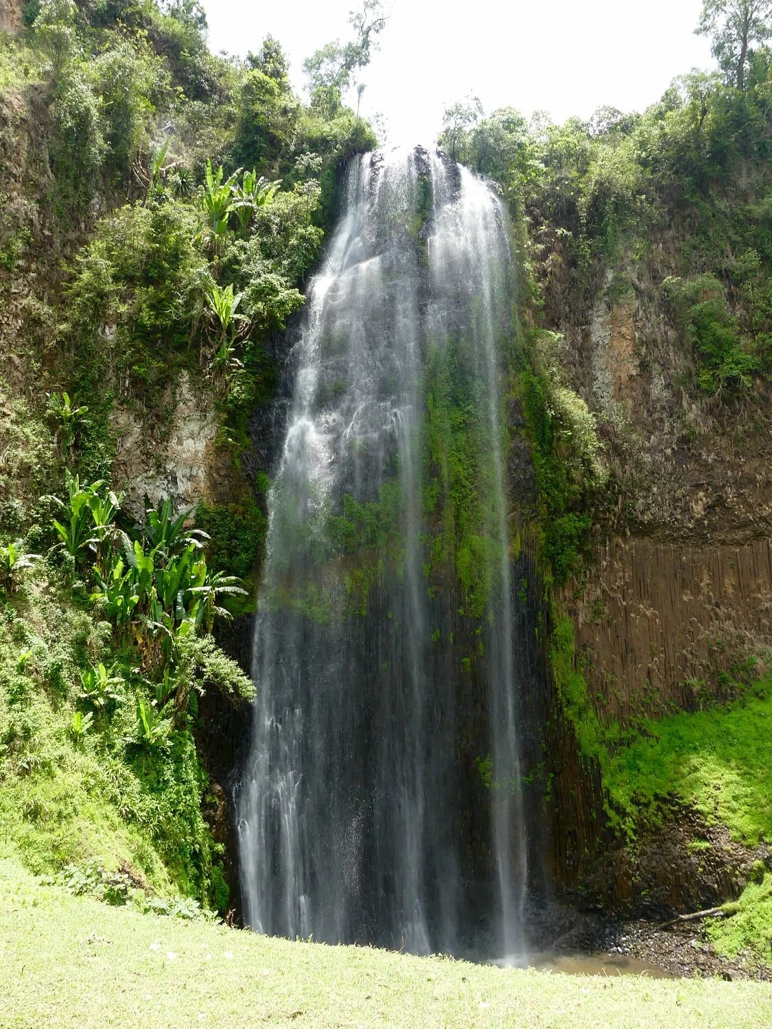 Barta Waterfall