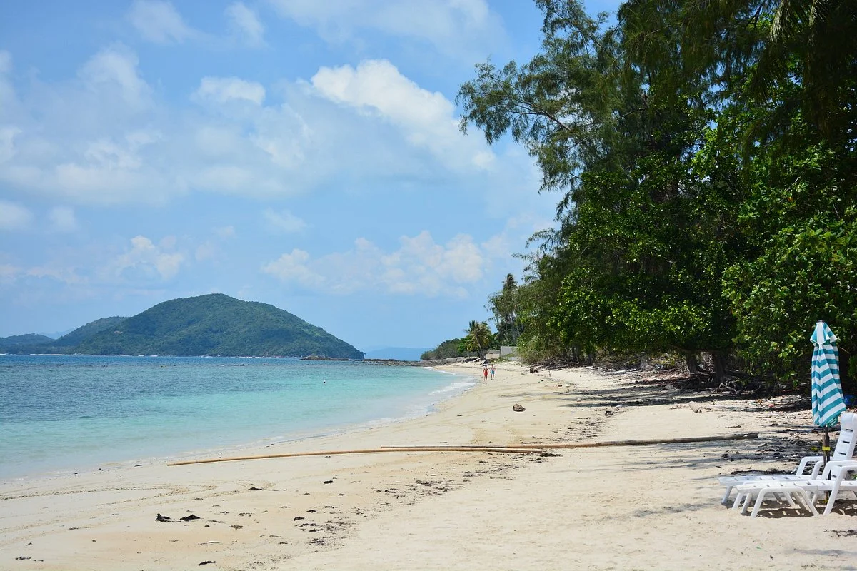 Bang Kao  Beach