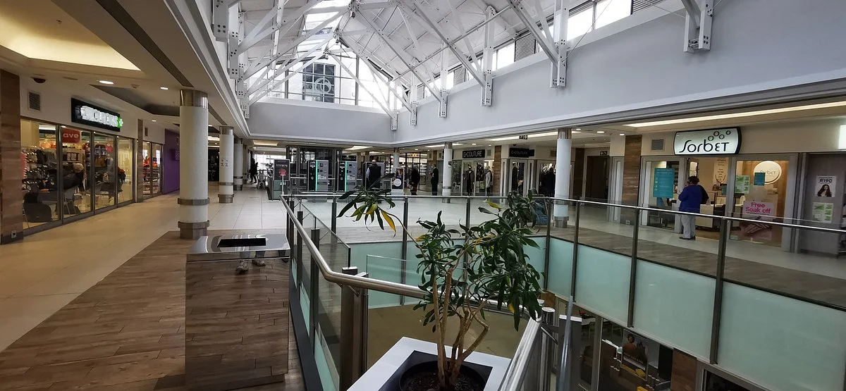 Gardens Shopping Centre
