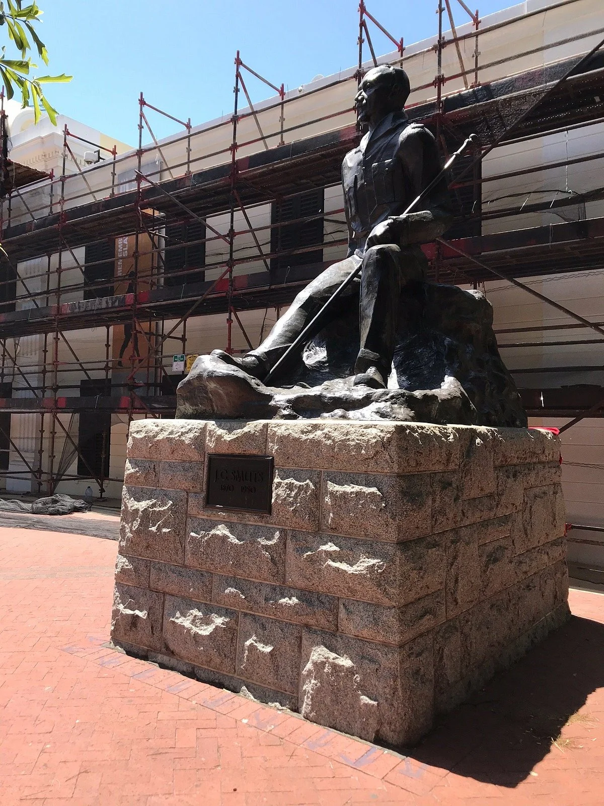 Jan Smuts Statue