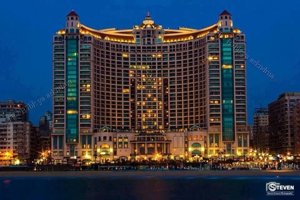 San Stefano Grand Plaza