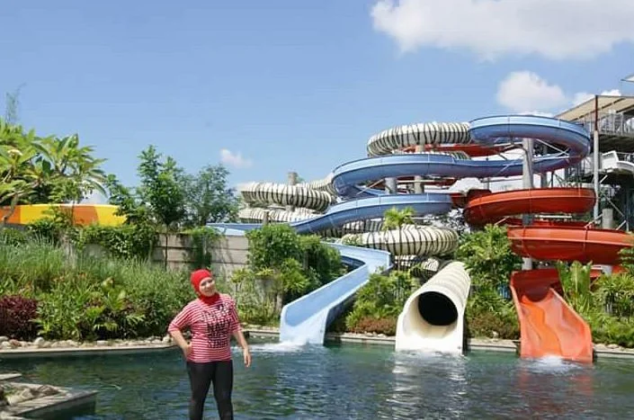 Bugis Waterpark