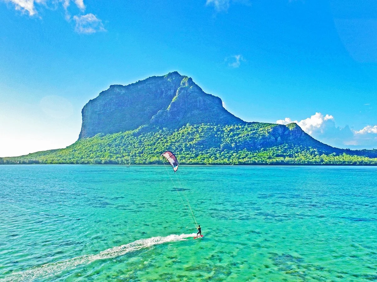 Le Morne Kite School
