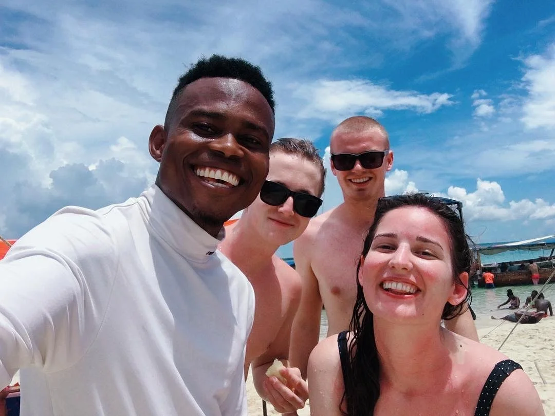 ZANZIBAR TOUR GUIDE