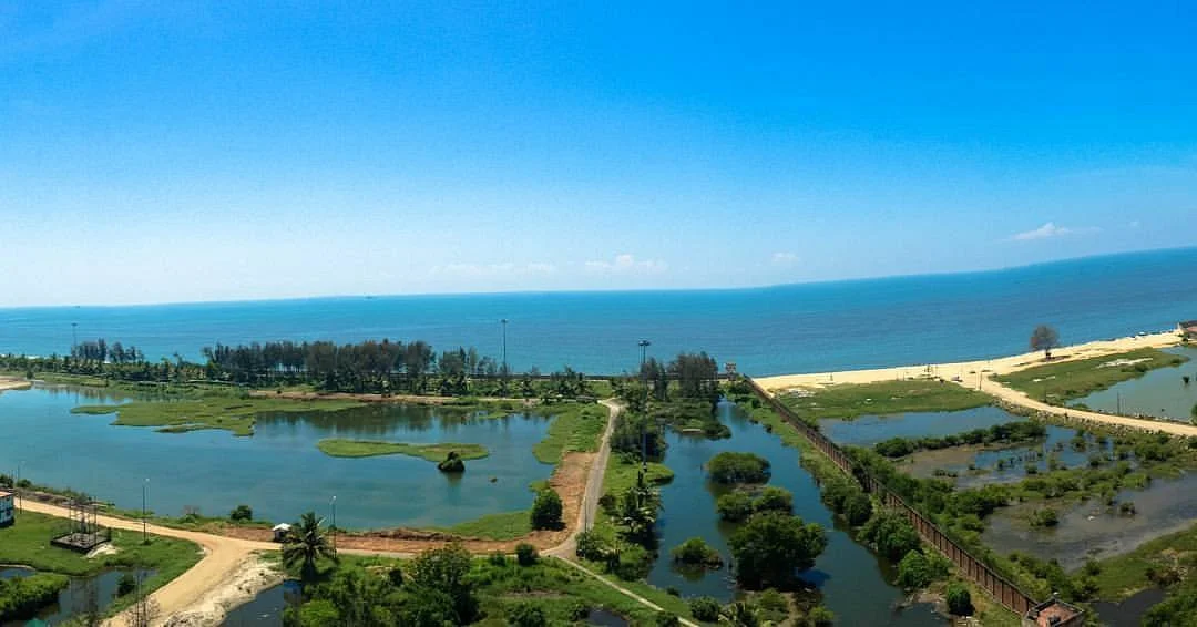Puthuvype Beach