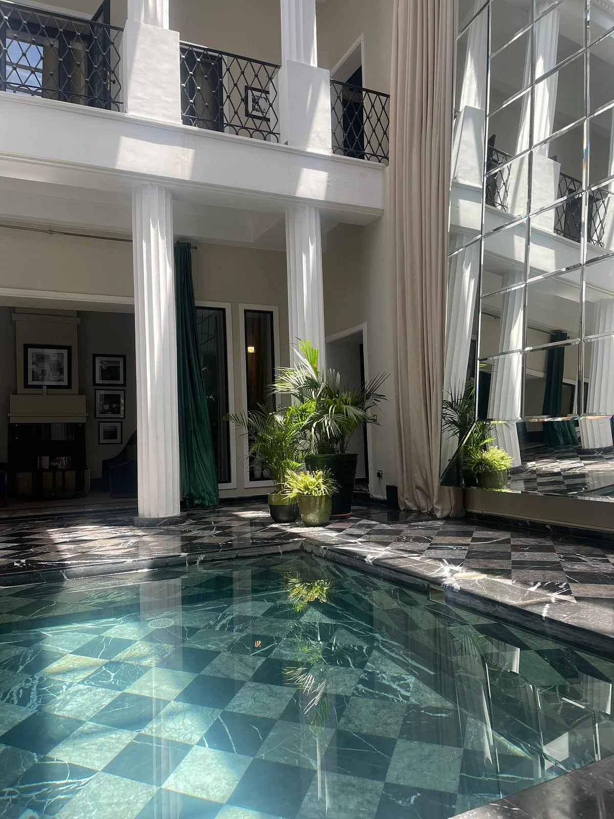 Les Bains Du Lotus