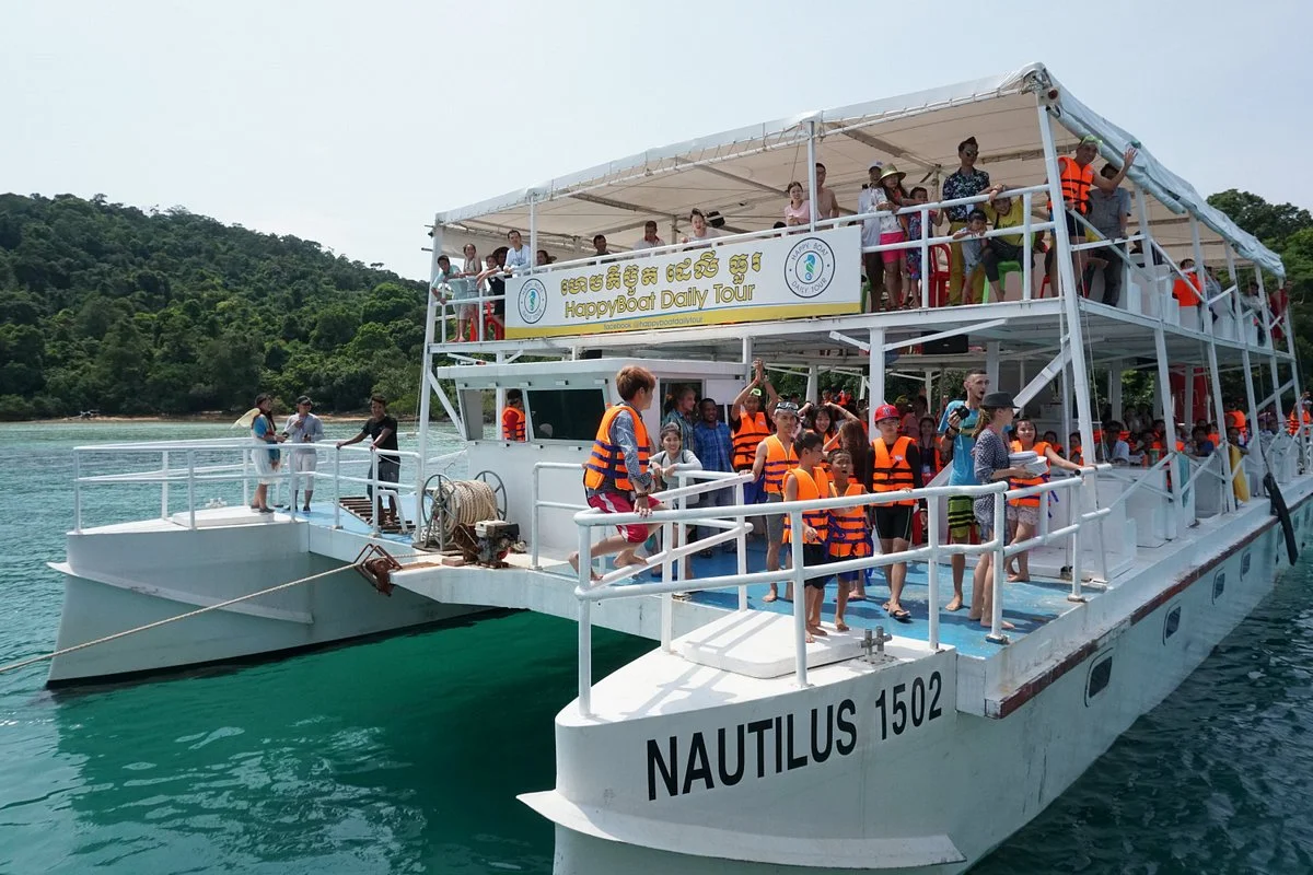 Nautilus Daily Tour