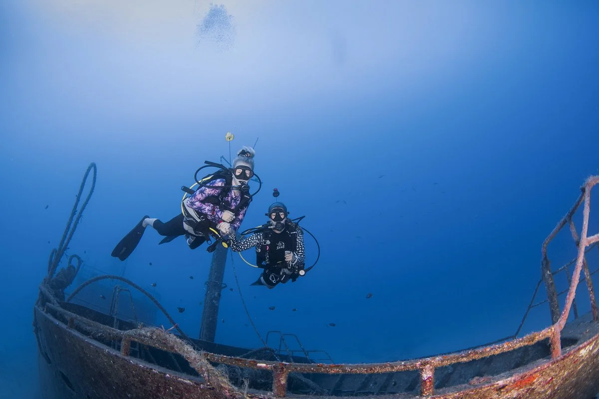 SeaUrchin Diving Center