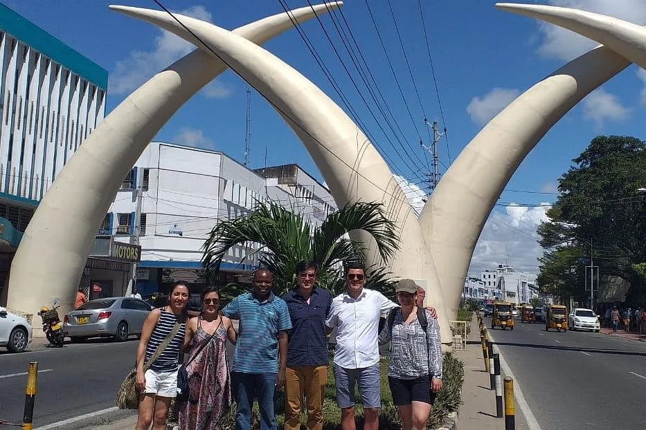 Elky Diani Beach Taxis