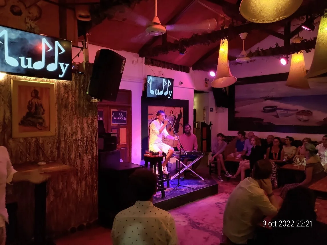 Buddy Bar