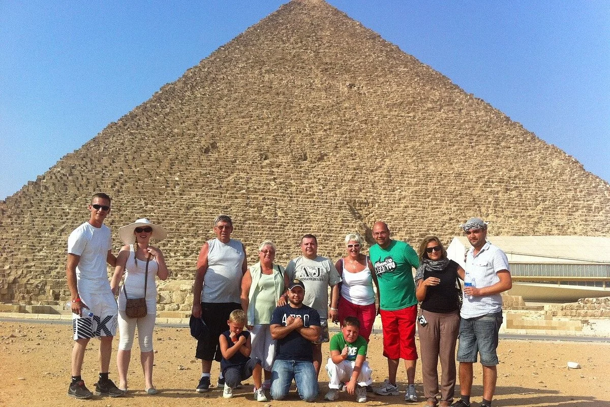Axa tours