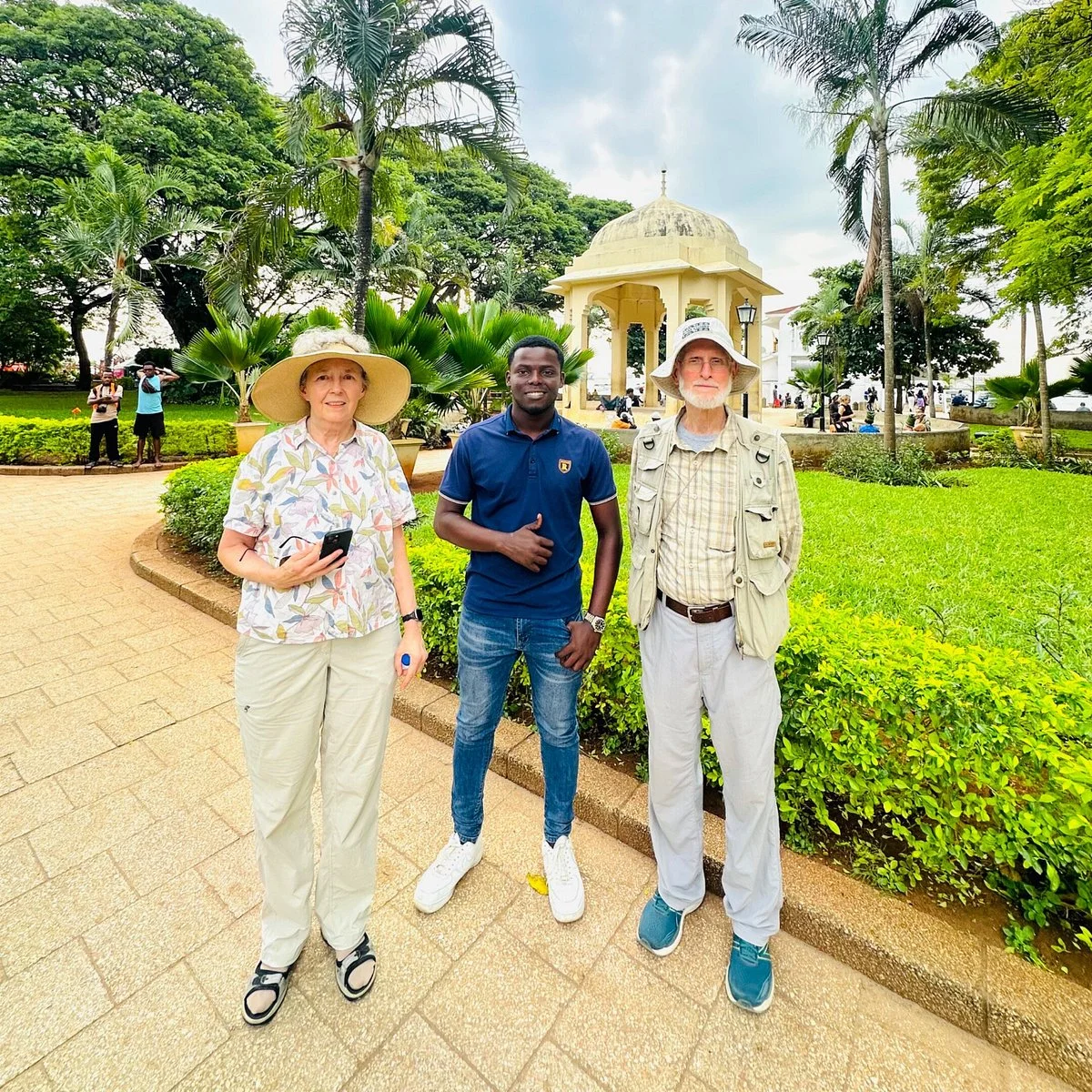 Days Zanzibar Tourguides