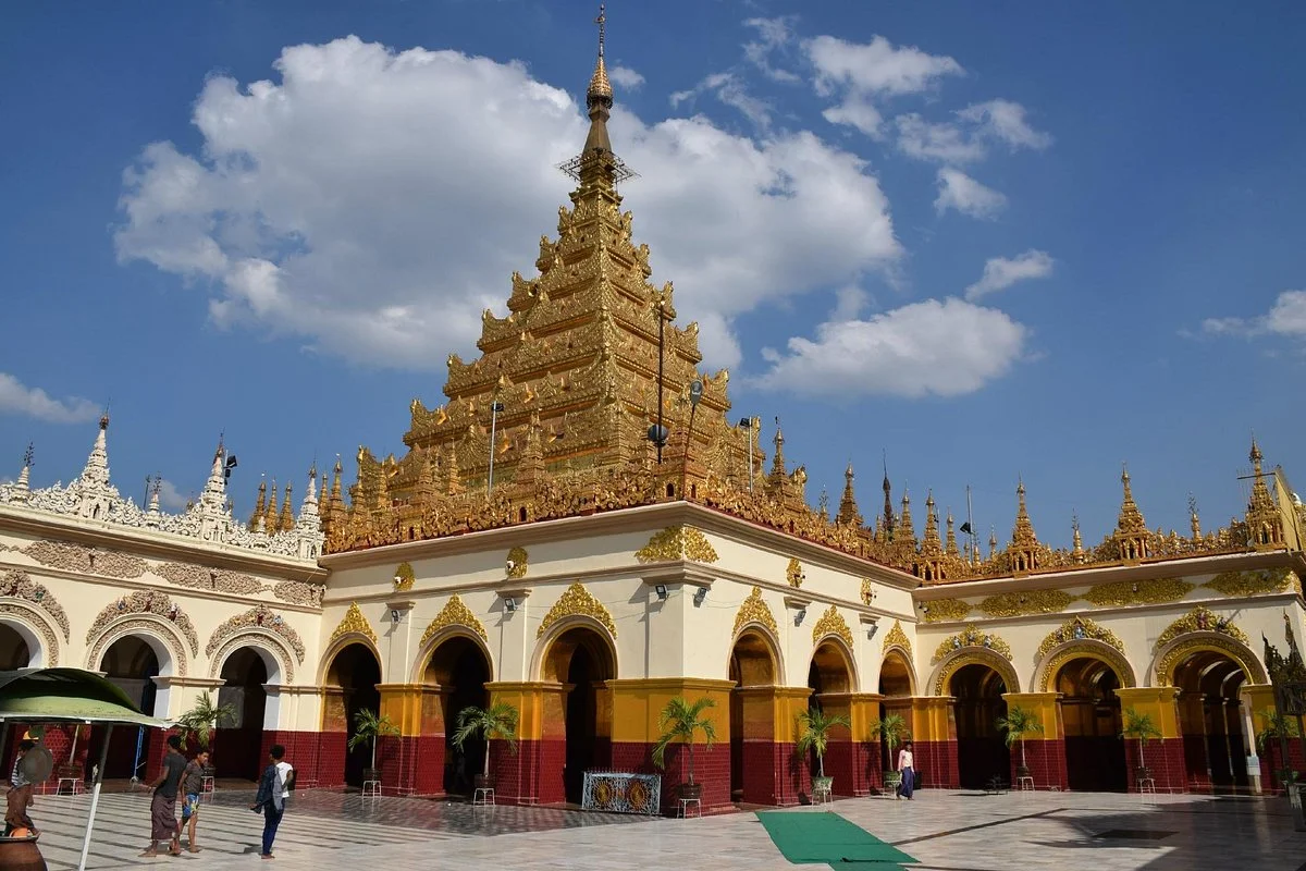 Maha Myat Muni Pagoda- Mahamuni Buddha Temple
