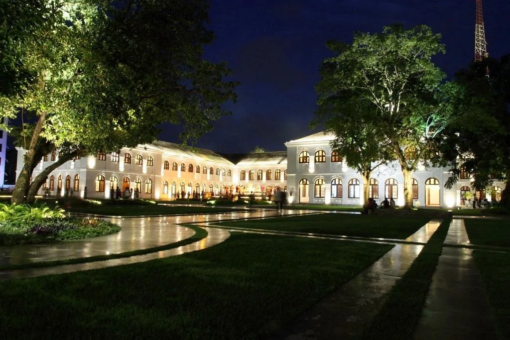 Arcade Independence Square