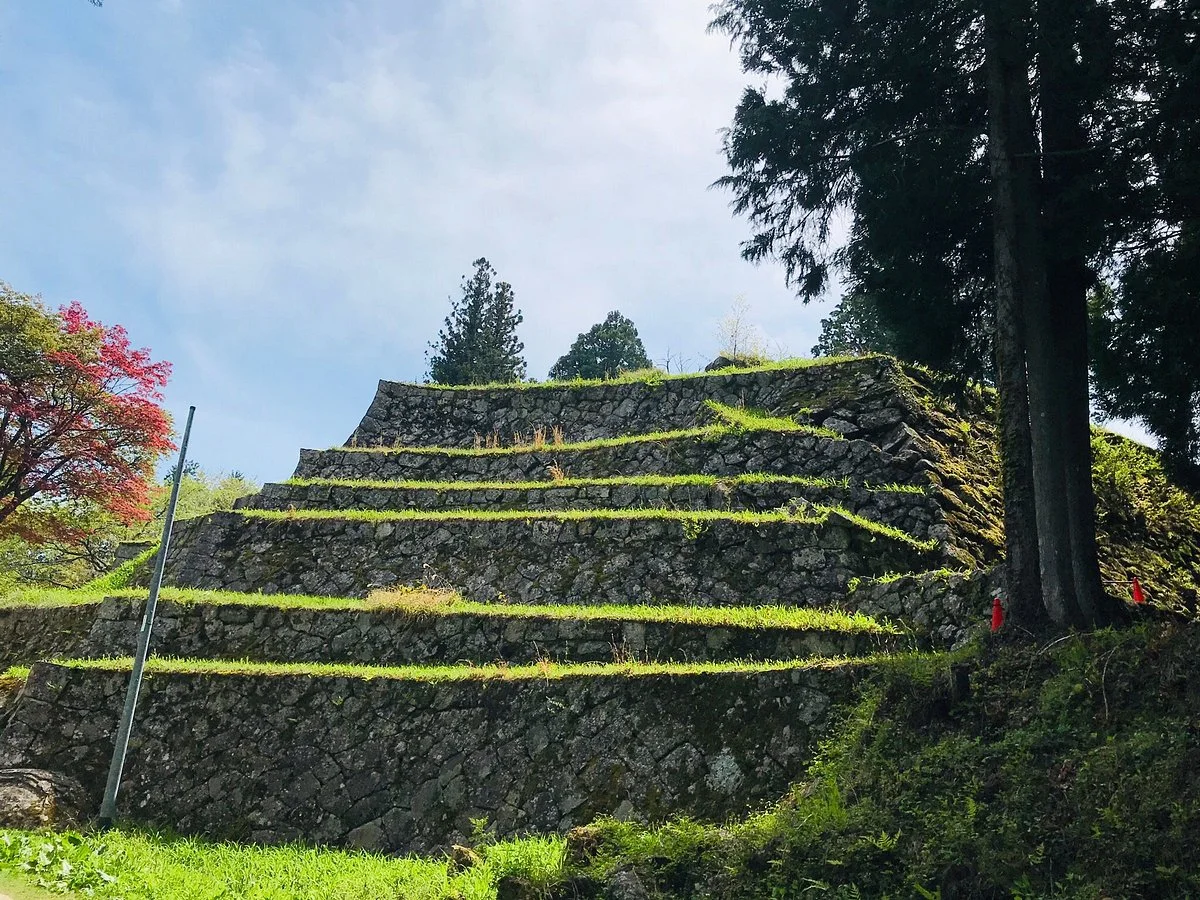Iwamura Castle Ruins