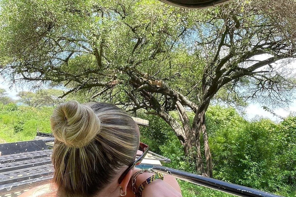 UBUNTU SAFARIS & TOURS COMPANY