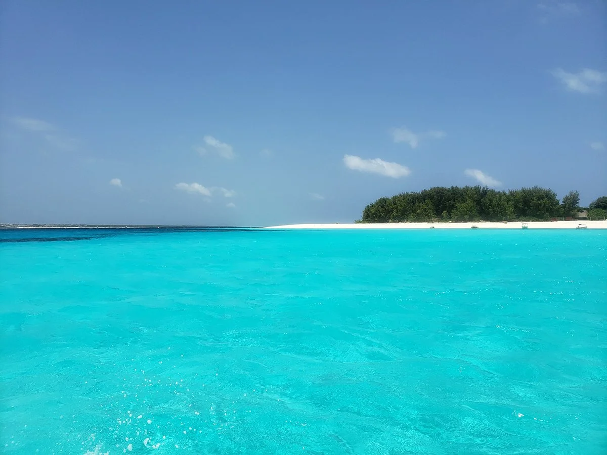 Muyuni Beach