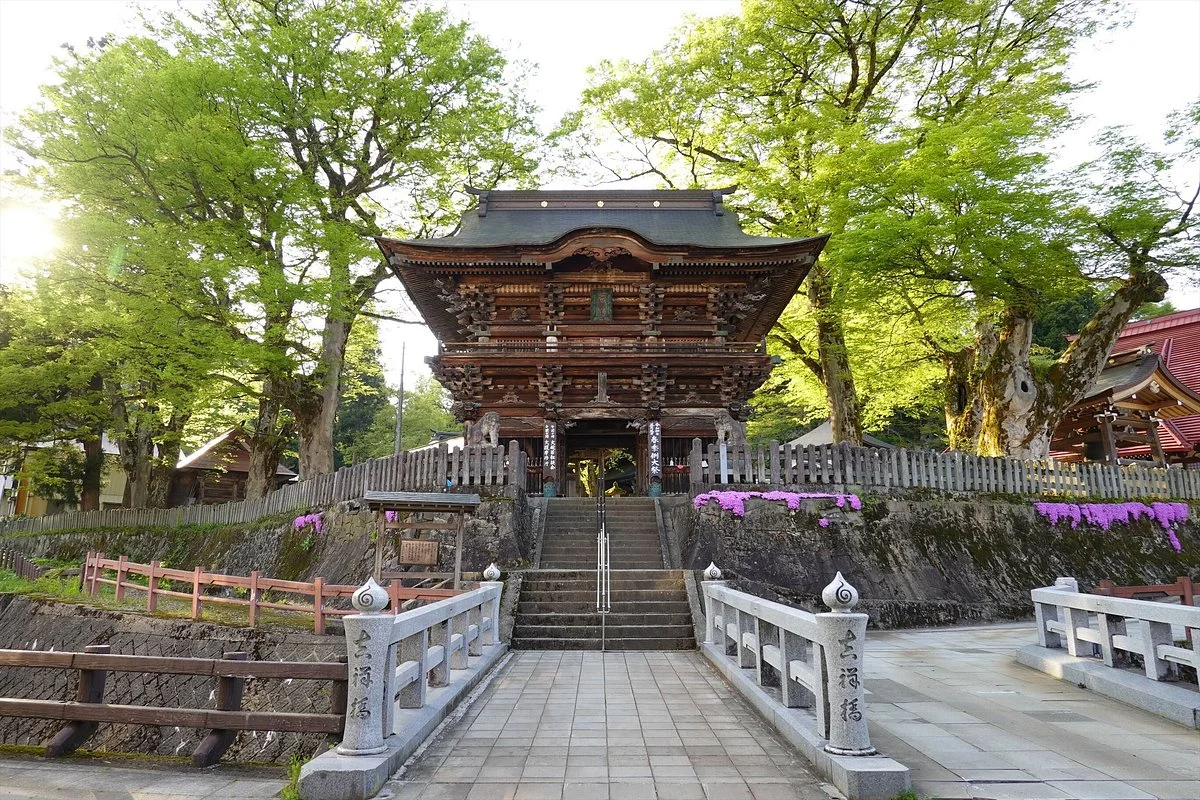 Urasa Bishamondo