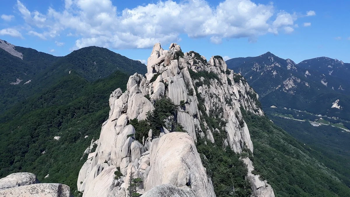 Ulsanbawi Rock