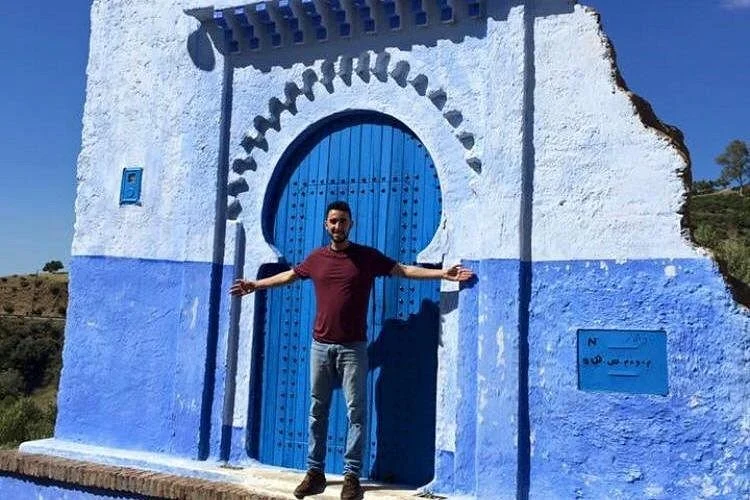 The Private Tour Guide With Arbi