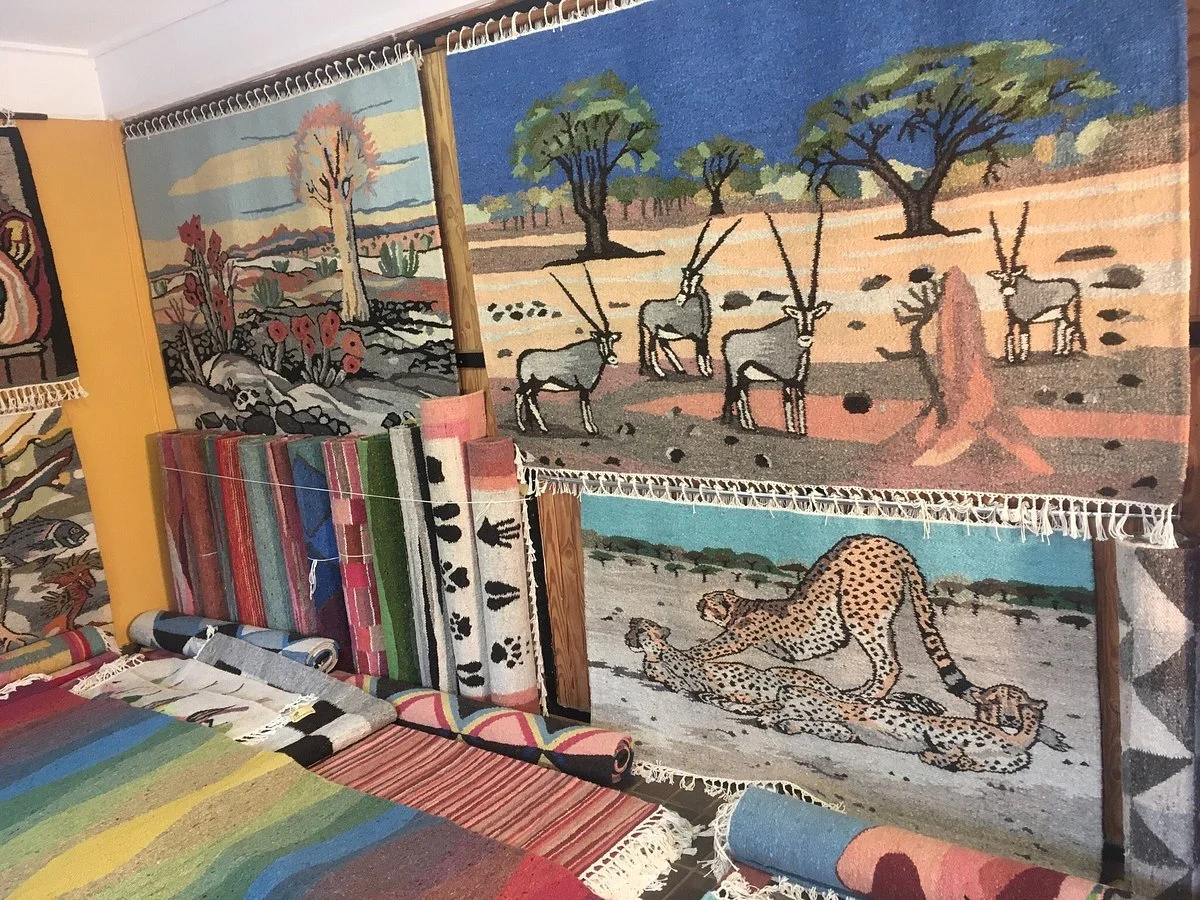 Karakulia Weavers
