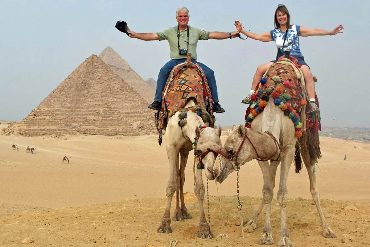 Giza Pyramids Day Tour By Camel