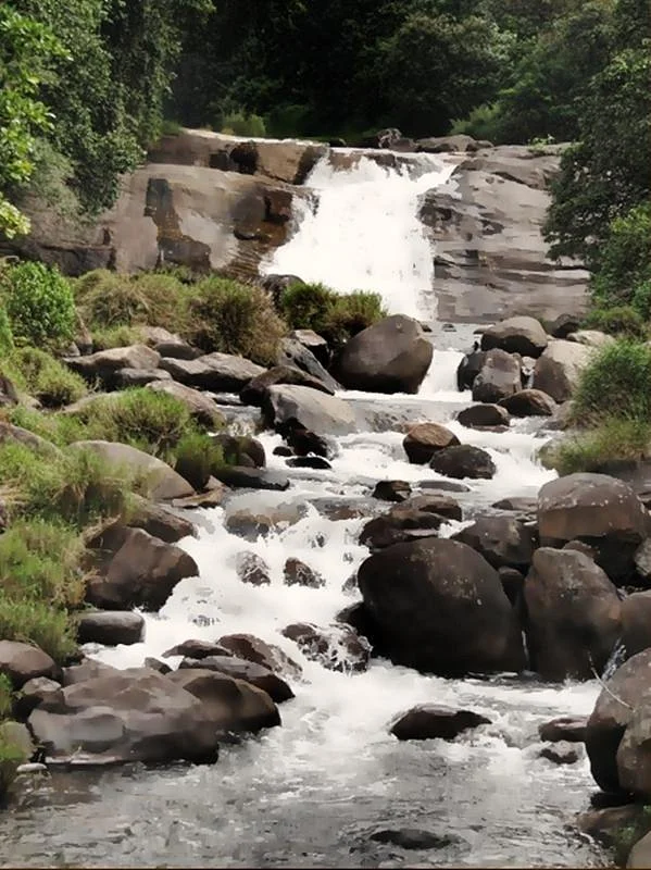 Chinna Kallar Falls