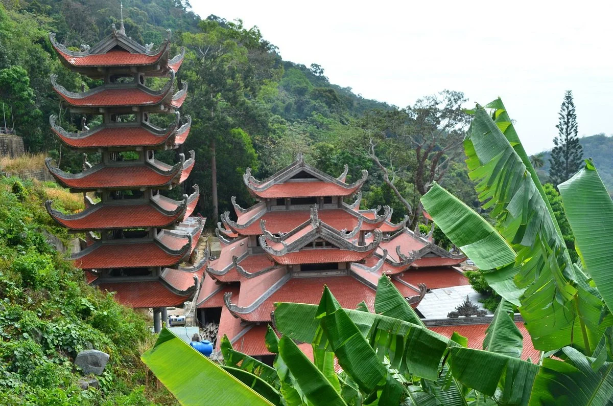Linh Son Truong Tho Pagoda