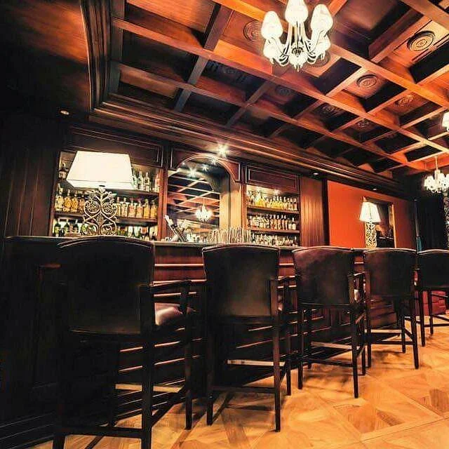 1897 The Bar & Cigar Lounge