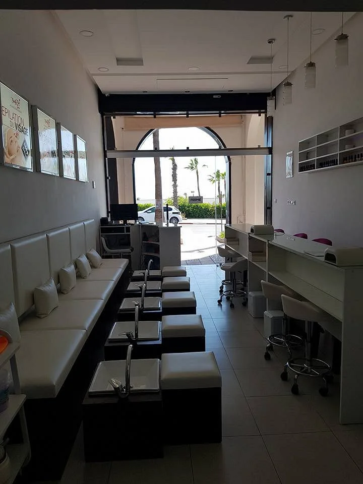 Beauty Bar Igoudar
