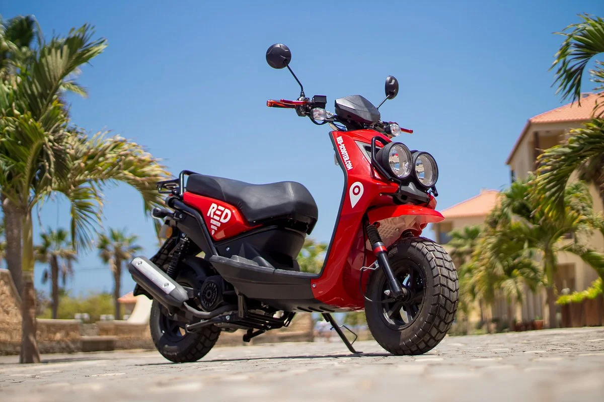 Red Scooter Cabo Verde